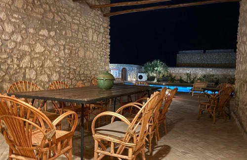 Moulay Bouzarqtoune Casa | Villa'S is a peaceful haven located 25 minutes from Essaouira.