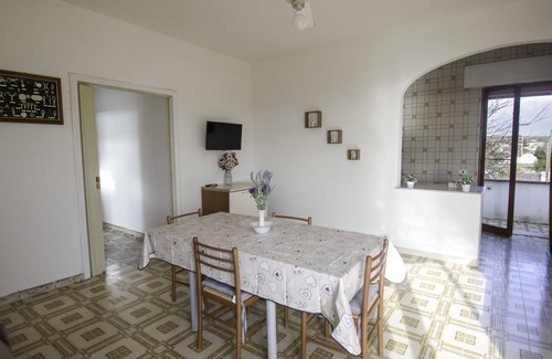 Specchiarica Casa | VILLA SALINA MONACI, FRENTE AL MAR