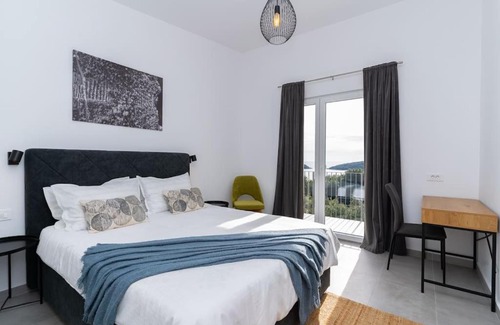 Molunat Casa | Villa s velikim vrtom i bazenom