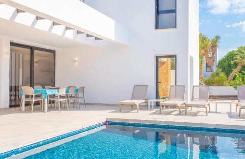 Bahía de San Antonio Villa | Villa Sa Marinada | 100m de Mar