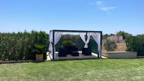 Buger Villa | Villa Sa Petitona