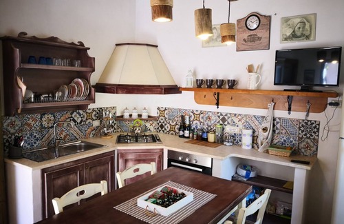 Oliena Villa | Villa Sa pruna con Wi-fi
