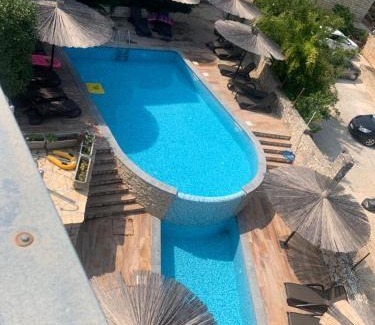 Slatine Apartamento | Villa Salena with pool Slatine