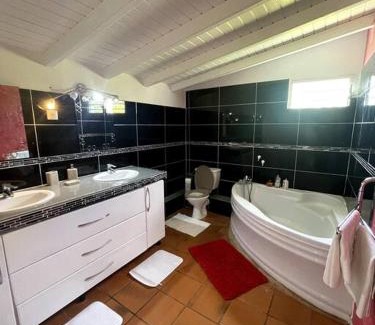 Les Abymes Casa | Villa Salomon, 5min Marina, 10min des plages