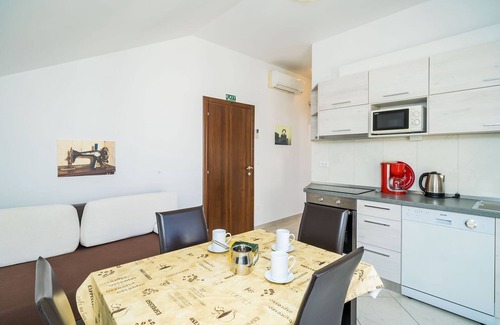 Plat Apartamento | Villa Samba - Standard One-Bedroom Apartment with Balcony and Sea View