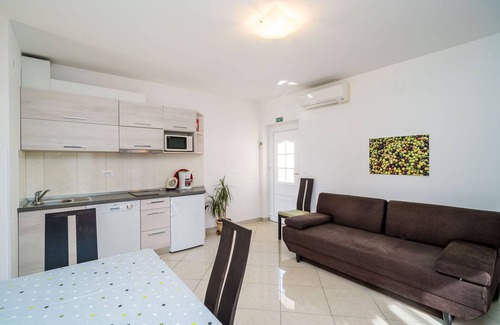 Plat Apartamento | Villa Samba - Superior One-Bedroom Apartment with Balcony and Sea View