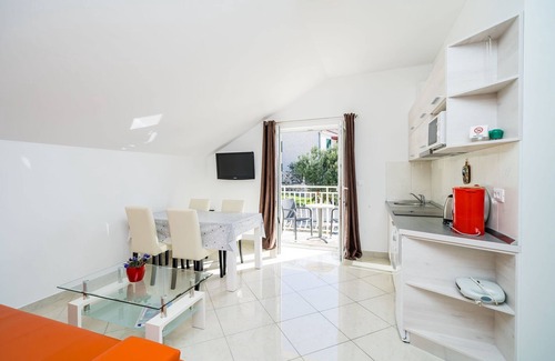 Plat Apartamento | Villa Samba - Superior One-Bedroom Apartment with Balcony and Sea View