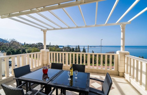 Plat Apartamento | Villa Samba - Two-Bedroom Apartment with Terrace and Sea View - A4+1