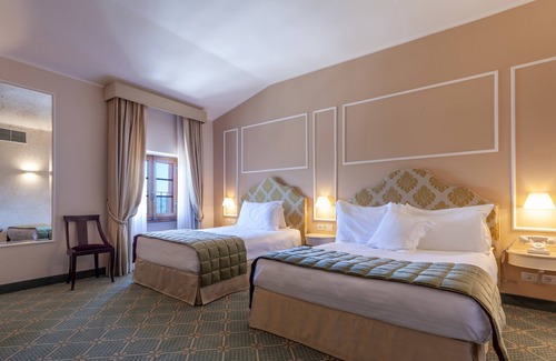 Poggibonsi Hotel | Villa San Lucchese