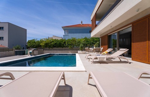 Kastel Stafilic Villa | NEW! Villa San Pietro – A Luxurious Seaside Retreat in Kaštel Štafilić