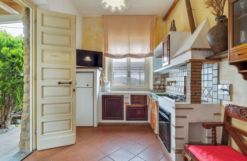 Pomarance Otro | Villa San Tommaso with apartments for groups of families and friends