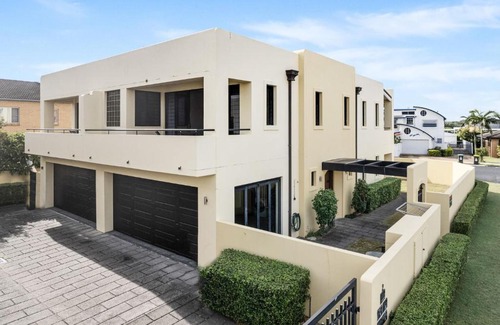 Evans Head Apartamento | Villa Sangiovese - Unit One - 1-2 Heath Street