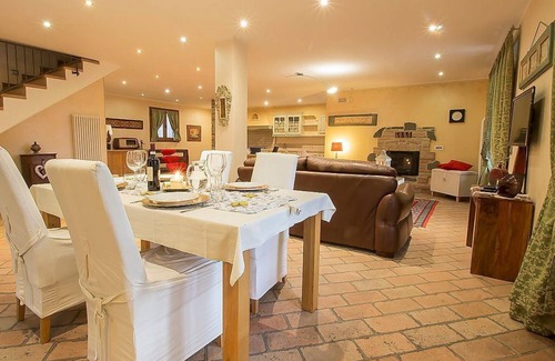 San Feliciano Villa | Villa Santarelli - Tres Habitaciones Villa, Capacidad 5