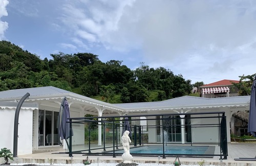 Gourbeyre Casa | Villa Saphir Equipée