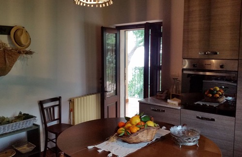 Mascali Villa | Villa Scorciavacca - En las laderas del Etna, una encantadora terraza en el mar Jónico