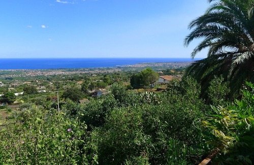 Mascali Villa | Villa Scorciavacca - En las laderas del Etna, una encantadora terraza en el mar Jónico