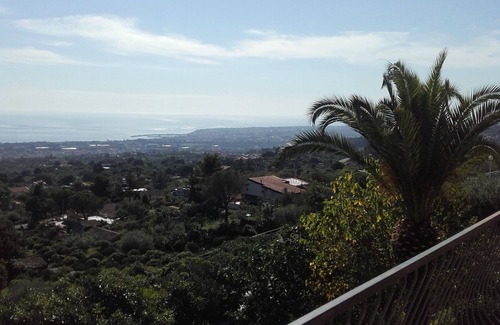 Mascali Villa | Villa Scorciavacca - En las laderas del Etna, una encantadora terraza en el mar Jónico