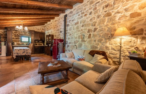 Cefalu Villa | Villa 'Seaside Suite' con vistas a la montaña, Wi-Fi y aire acondicionado
