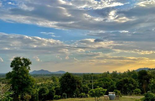 Pong Teuk Commune Villa | Villa Secret Garden Kep-Panoramic view-WI-FI