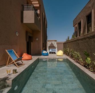 Menara Villa | Villa Secret Oasis - 4 BR Rooftop, Pool&AC - Up to 10 guests