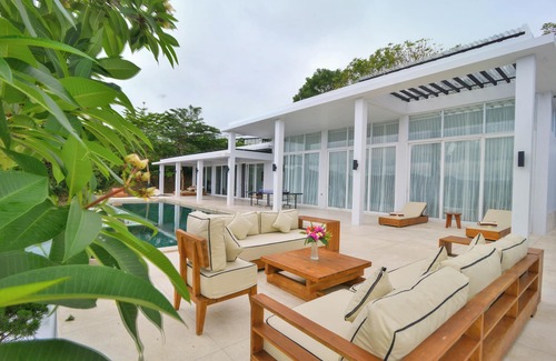 Kuta Villa | VILLA SEGER LOMBOK