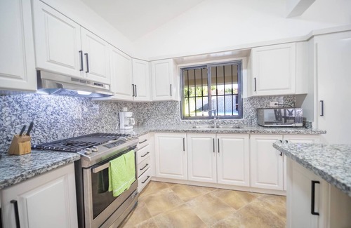Villas Ana Maria Villa | Villa Selena - ¡Villa de 5 habitaciones en el centro de Sosua!
