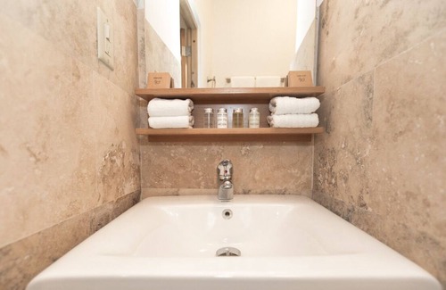 Mercado Apartamento | CC 2B Villa Serena