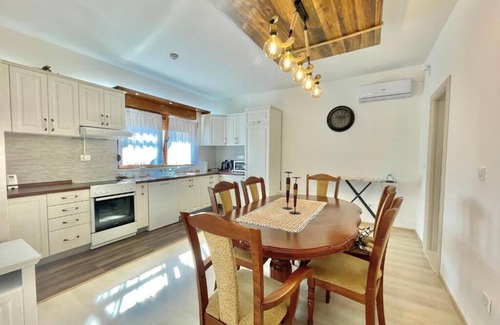 Podmaine Apartamento | Villa Serenity