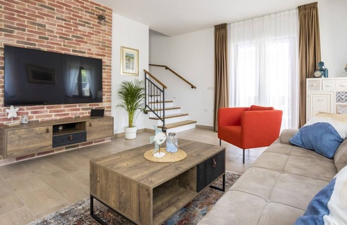 Sveti Anton Villa | Villa SERENITY with pool, sauna and jacuzzi