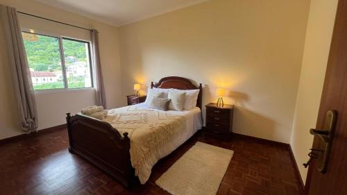Ponta Delgada Casa | Villa Serrão, By OP