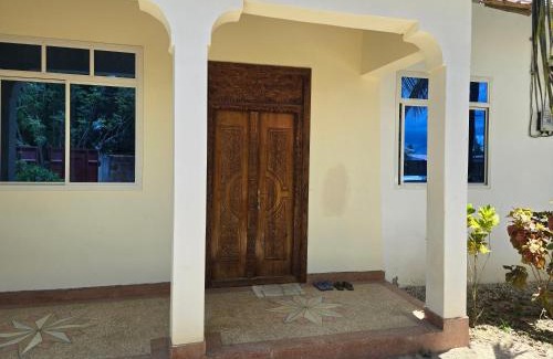Uroa Villa | Villa Shazil