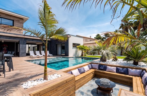 Le Grau-dʼAgde Villa | Villa Signature Complète-Villa-Baño en la habitacion