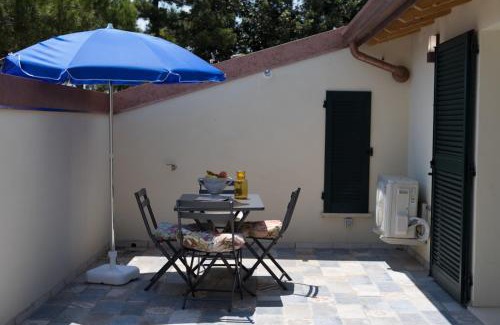 Cordigliano Apartamento | Villa Silvana - Apt Giulia & Michela with terrace & parking