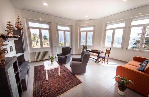 Como Apartamento | VILLA SILVIA-by Home Sitter Como