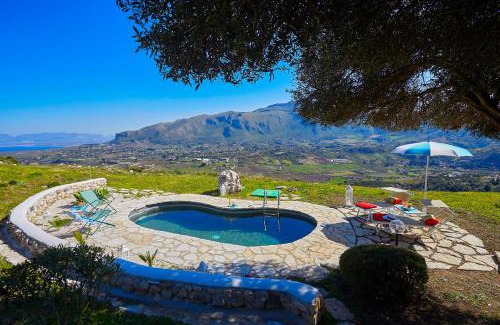 Castellammare del Golfo Villa | Villa Sirena - Scopello-Villas