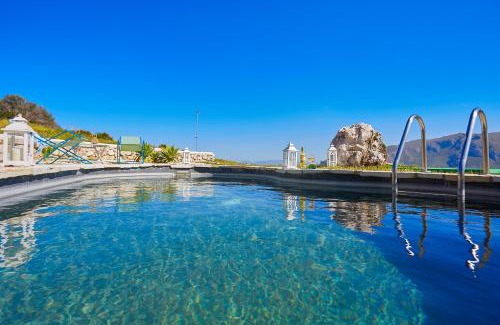 Castellammare del Golfo Villa | Villa Sirena - Scopello-Villas