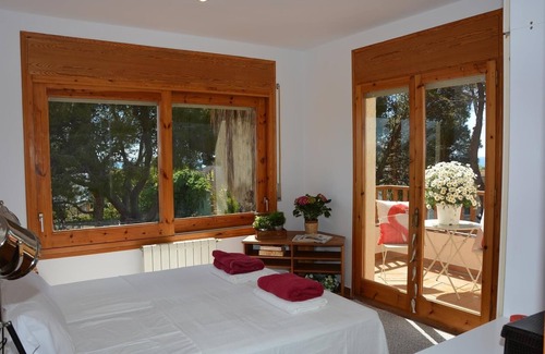 Vilanova I la Geltru Villa | "Villa Sitges Colibri" with Mountain View, Pool, Wi-Fi, Garden & Terrace
