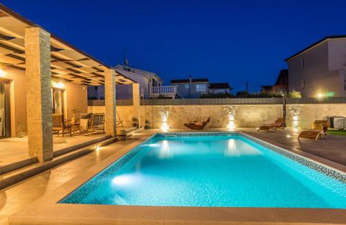 Bibinje Villa | Villa Skyfall ZadarVillas