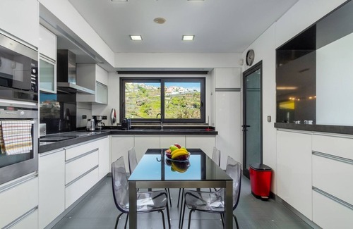 Ponta do Sol Casa | Villa Skylark by LovelyStay