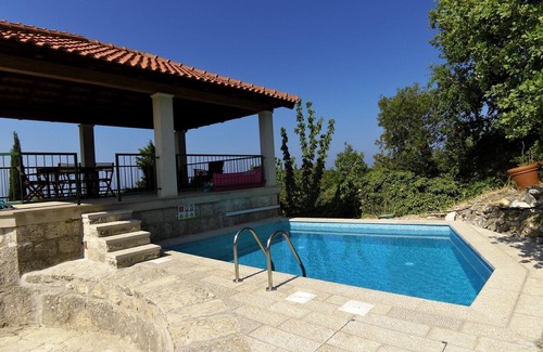 Mocici Villa | Villa Skylight - Two Bedroom Villa & Studio with Private Swimming Pool, Garden and Sea View