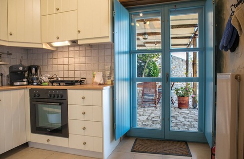 Limeni Villa | VILLA SMARAGDA- LIMENI MANI-PELOPONESO