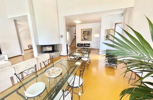 Pietrauta Villa | Villa Sole Vino/exc pool/slps 12 adults + children. Central location. Wow views!