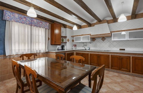 Carretera de Cadiz Villa | Villa Soler in Malaga by Costarentals Ref MAL03