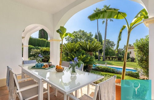 Sotogrande Villa | Villa Soto Sol Sotogrande: Ubicación Estratégica
