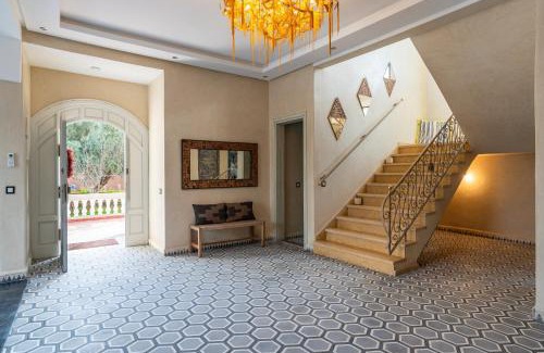 Lahebichate Cama Y Desayuno | Villa SOUAD avec piscine privée & jardin