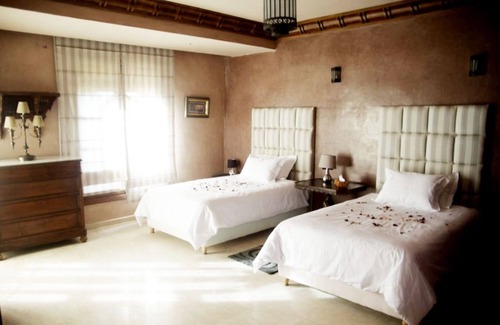 Menara Villa | Villa Souleyman