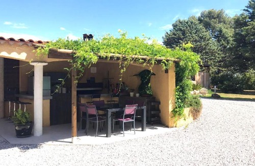 Beziers Villa | Villa spacieuse à Béziers avec piscine privée et jacuzzi