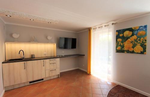Leba Casa | Villa Stawros