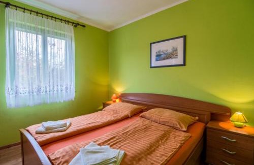 Kapelica Villa | Villa Steffani