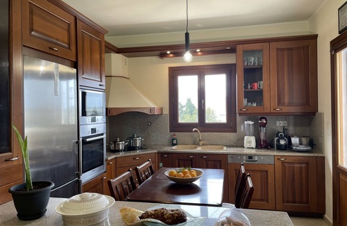 Engarai Casa | Villa Stelianna - Stately stone house at Eggares Village